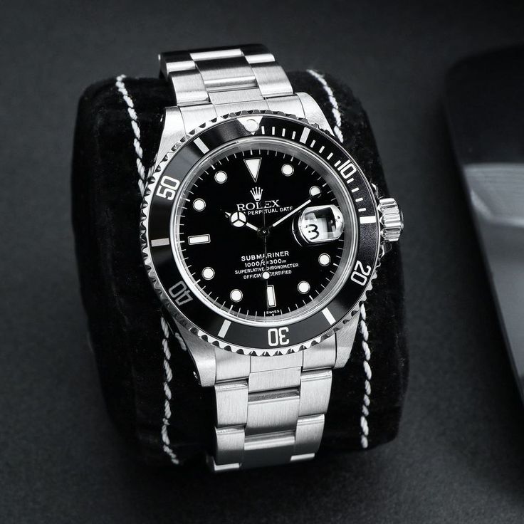 Rolex Men’s Watch – Swiss Automatic Movement, Luxury Precision Timepiece, Iconic Design