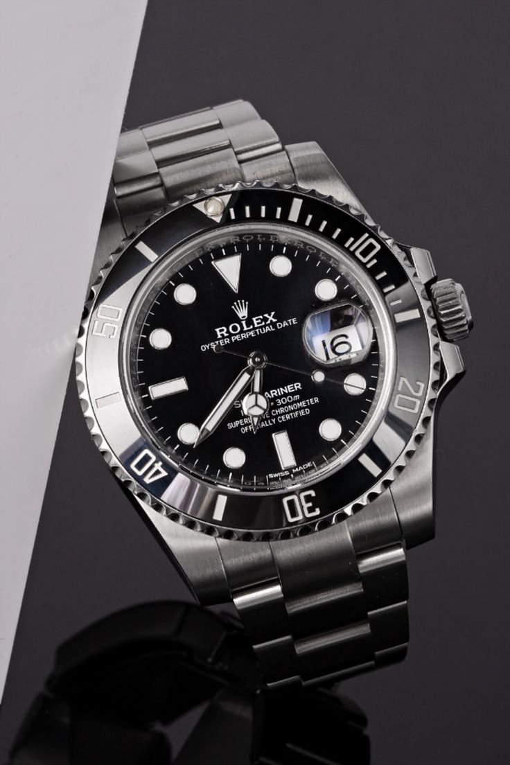 Rolex Men’s Watch – Swiss Automatic Movement, Luxury Precision Timepiece, Iconic Design